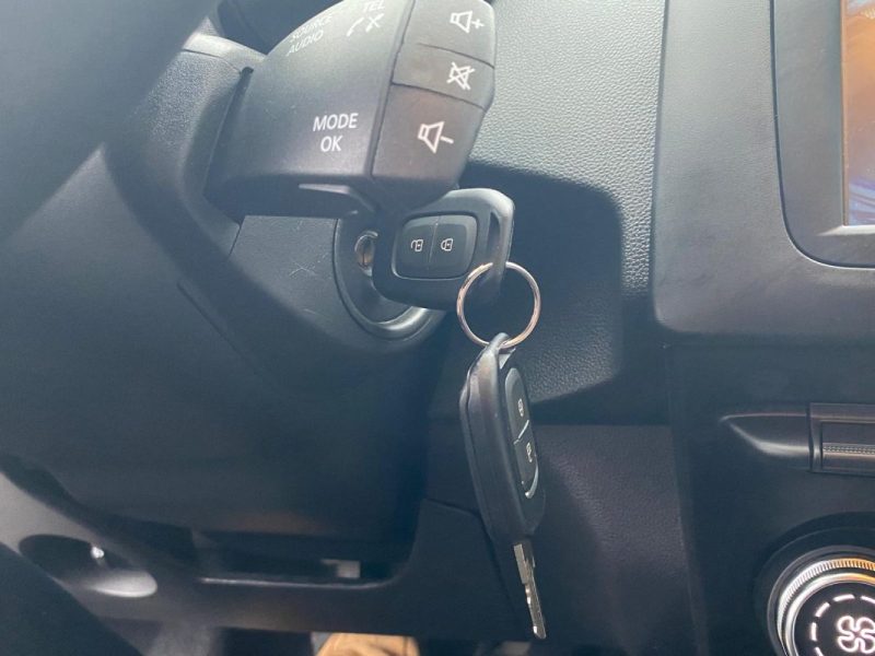 DACIA DUSTER 1.3 TCe 130ch Prestige 4x2 🚗 1ère main / Caméra 📷 / GPS 🧭 / Clim ❄️ / Garantie ✅