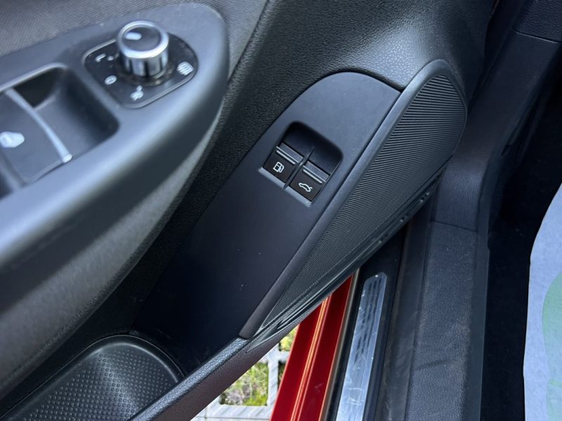 VOLKSWAGEN EOS PHASE 2 1.4 TSI 122 Cv ORIGINE FRANCE / 52 100 Kms CRIT AIR 1 - GARANTIE 1 AN