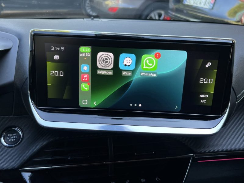 PEUGEOT 208 GT 1.2 130 Cv BVA8 TOIT PANORAMIQUE COMPTEUR 3D APPLE CARPLAY CRIT AIR 1 - GARANTIE 1 AN