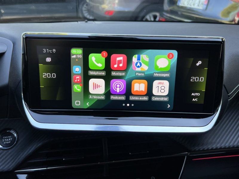 PEUGEOT 208 GT 1.2 130 Cv BVA8 TOIT PANORAMIQUE COMPTEUR 3D APPLE CARPLAY CRIT AIR 1 - GARANTIE 1 AN