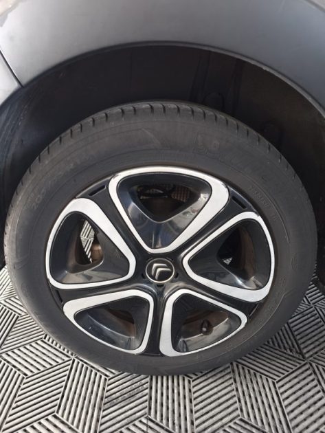 CITROEN CITROEN C3 1.2 110 Cv FINTION FEELNAV  ENTRETIEN OK - CLIMATISATION - REGULATEUR DE VITESSE