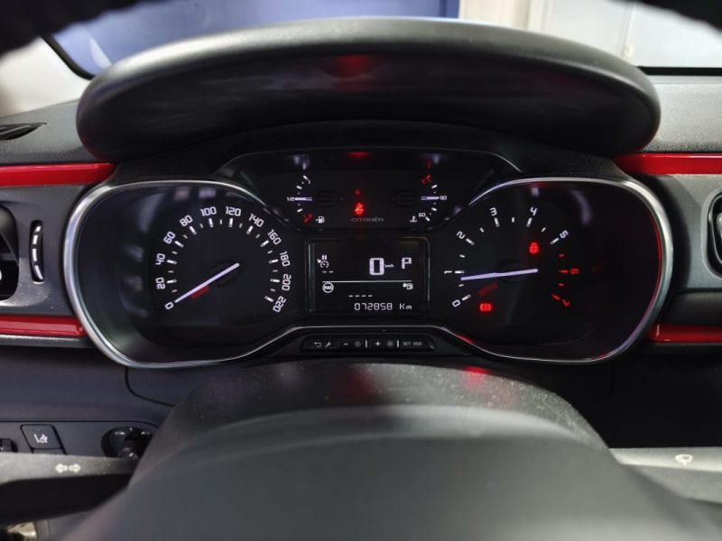 CITROEN CITROEN C3 1.2 110 Cv FINTION FEELNAV  ENTRETIEN OK - CLIMATISATION - REGULATEUR DE VITESSE