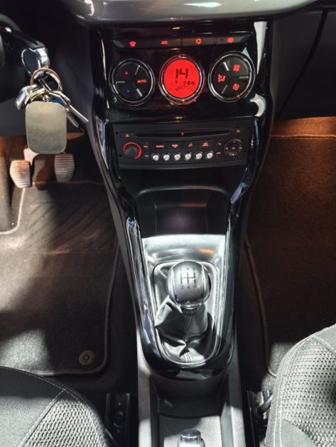 DS DS 3 1.2 THP 110 Cv SO CHIC - ENTRETIEN A JOUR -GARANTIE MECANIQUE 6 MOIS