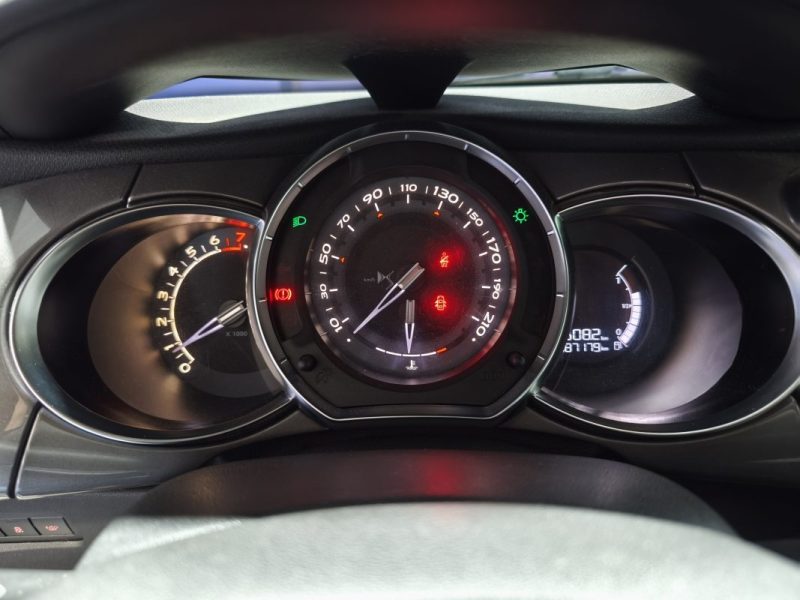 DS DS 3 1.2 THP 110 Cv SO CHIC - ENTRETIEN A JOUR -GARANTIE MECANIQUE 6 MOIS