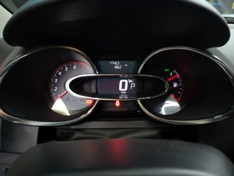 RENAULT CLIO 1.6 T RS TURBO EDC 200ch