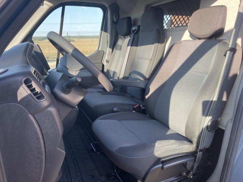  NISSAN INTERSTAR NV400 n-connecta 2.3L 135CH 3,5T