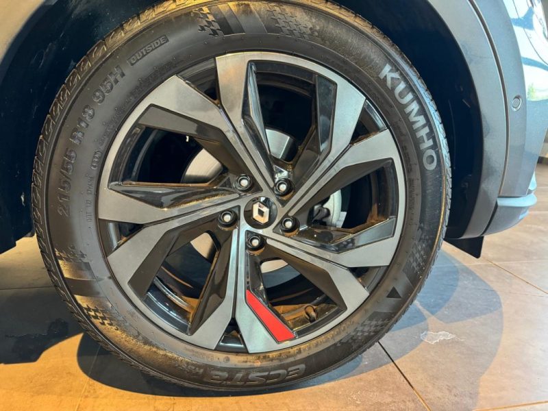 RENAULT  ARKANA  2022