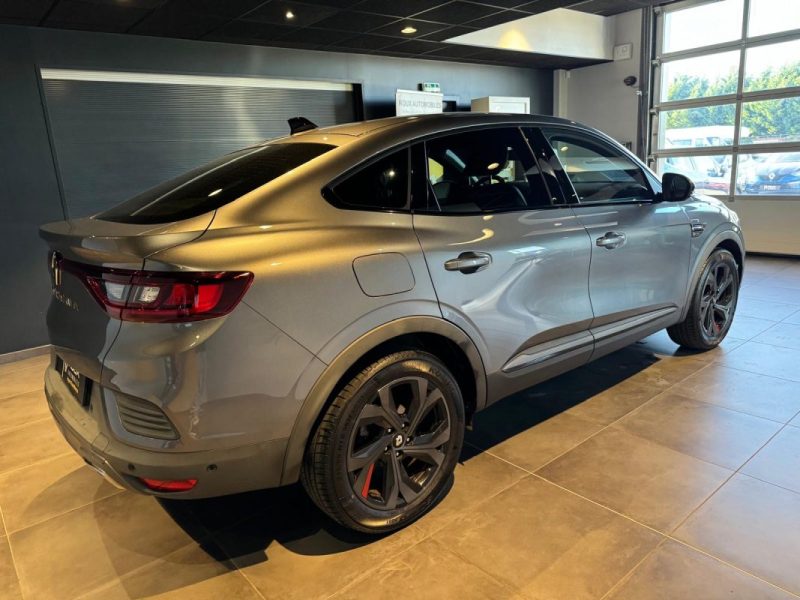 RENAULT  ARKANA  2022