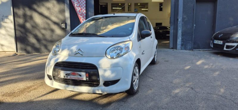 Citroën C1 1.0l 68ch Blanche, *Idéale jeune conducteur*, *Bluetooth*