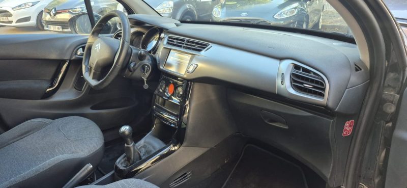 Citroën C3 II Phase 2 1.6l Blue-hdi 75ch, *Idéale jeune conducteur*, *GPS*, *Clim auto*