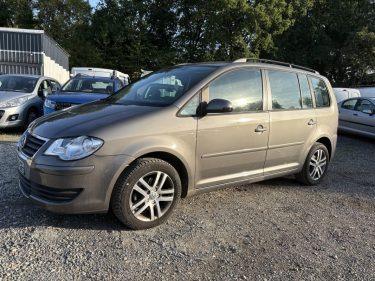 VOLKSWAGEN TOURAN 1.9 TDI 105 CONFORT 5P distribution neuf garantie 12 mois