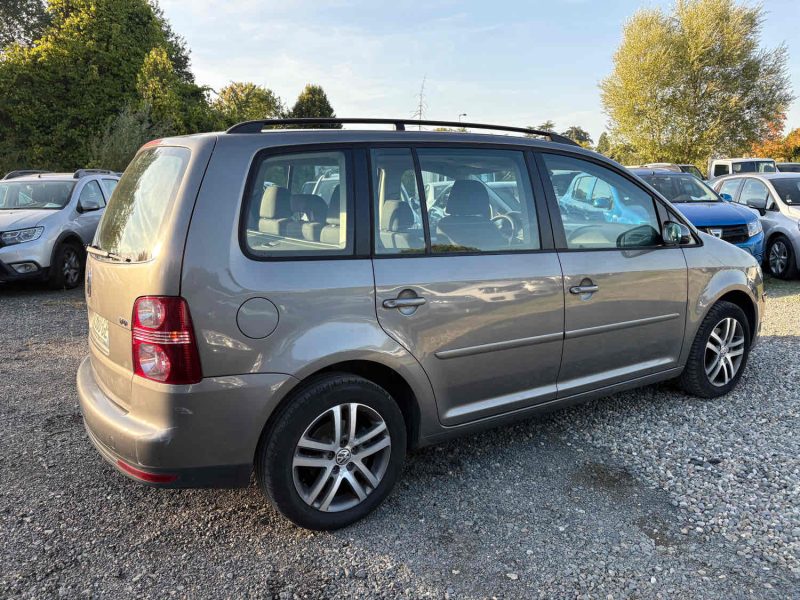 VOLKSWAGEN TOURAN 1.9 TDI 105 CONFORT 5P distribution neuf garantie 12 mois