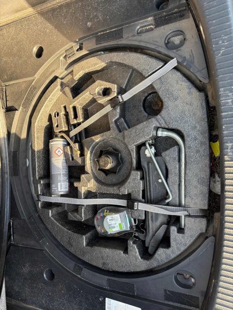 VOLKSWAGEN TOURAN 1.9 TDI 105 CONFORT 5P distribution neuf garantie 12 mois