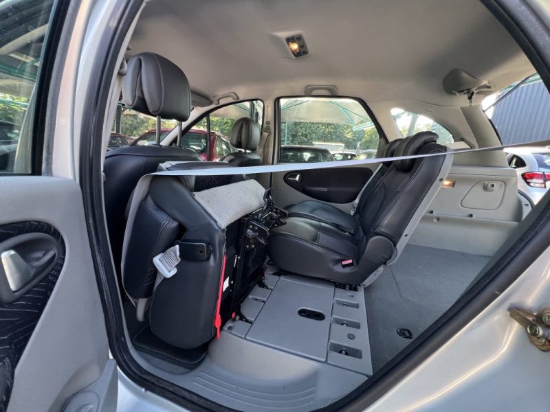 RENAULT SCENIC 1 FAIRWAY 1.8 i 16V 116 Cv 69 900 Kms CLIMATISATION INTERIEUR SEMI CUIR - Garantie1an