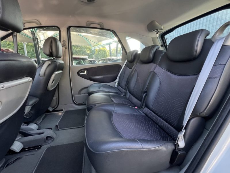 RENAULT SCENIC 1 FAIRWAY 1.8 i 16V 116 Cv 69 900 Kms CLIMATISATION INTERIEUR SEMI CUIR - Garantie1an