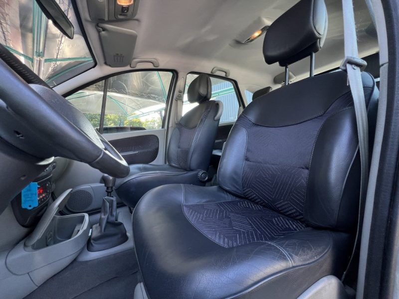 RENAULT SCENIC 1 FAIRWAY 1.8 i 16V 116 Cv 69 900 Kms CLIMATISATION INTERIEUR SEMI CUIR - Garantie1an