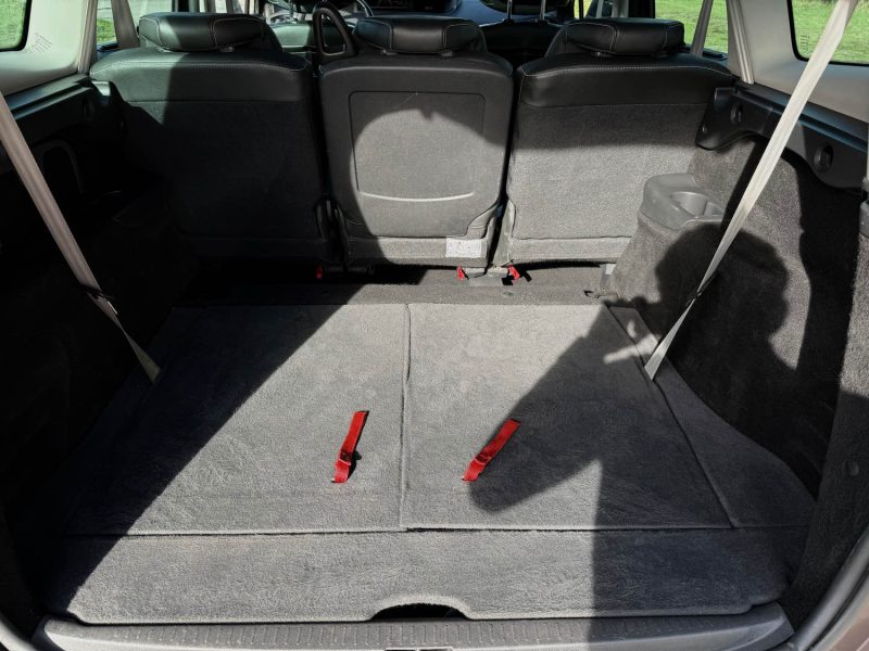 RENAULT GRAND SCENIC 1.6 dCi 130ch ENERGY BOSE EDITION 7 places