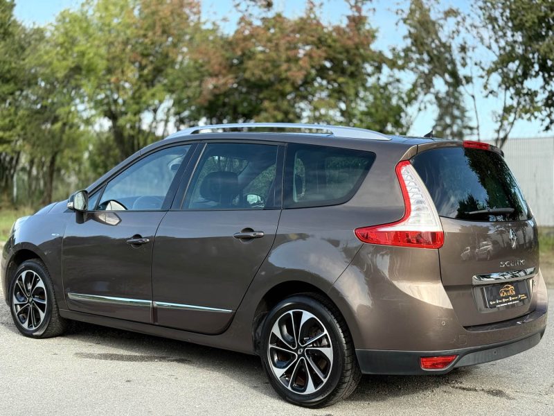 RENAULT GRAND SCENIC 1.6 dCi 130ch ENERGY BOSE EDITION 7 places