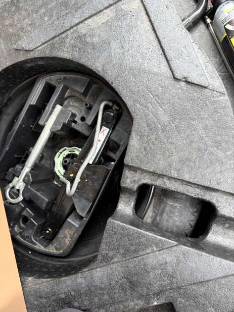 PEUGEOT 308 SW II  1.6 BlueHDi 120 S&S ALLURE