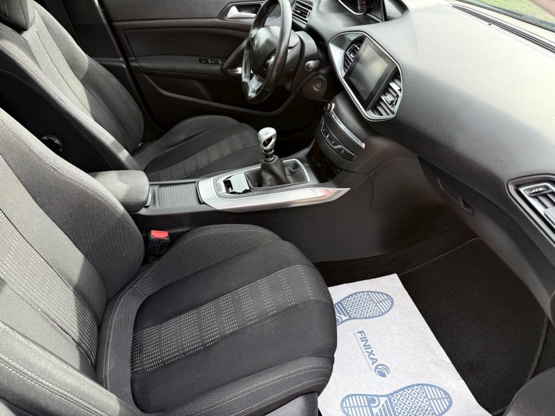 PEUGEOT 308 SW II  1.6 BlueHDi 120 S&S ALLURE