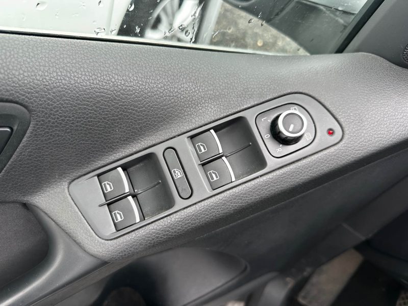 VOLKSWAGEN TIGUAN 2010