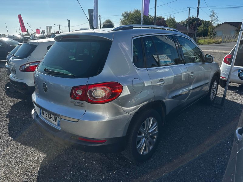 VOLKSWAGEN TIGUAN 2010