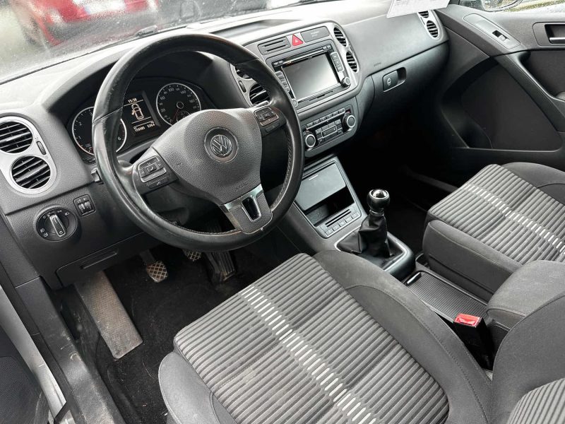 VOLKSWAGEN TIGUAN 2010