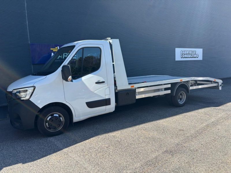 RENAULT MASTER DEPANEUSE 2.3 DCI 163cv