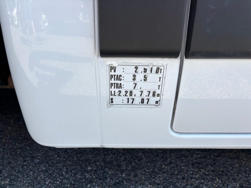 RENAULT MASTER DEPANEUSE 2.3 DCI 163cv