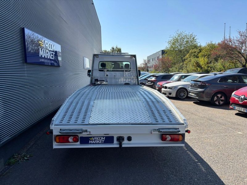 RENAULT MASTER DEPANEUSE 2.3 DCI 163cv