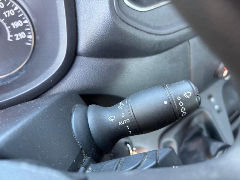 RENAULT MASTER DEPANEUSE 2.3 DCI 163cv