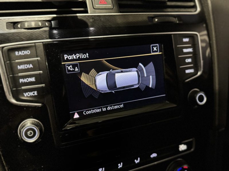 VOLKSWAGEN GOLF 2014