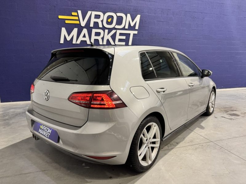 VOLKSWAGEN GOLF 2014