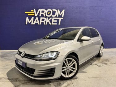 VOLKSWAGEN GOLF 2014