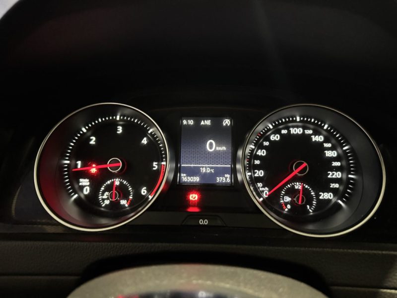 VOLKSWAGEN GOLF 2014