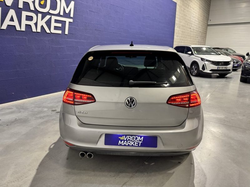 VOLKSWAGEN GOLF 2014