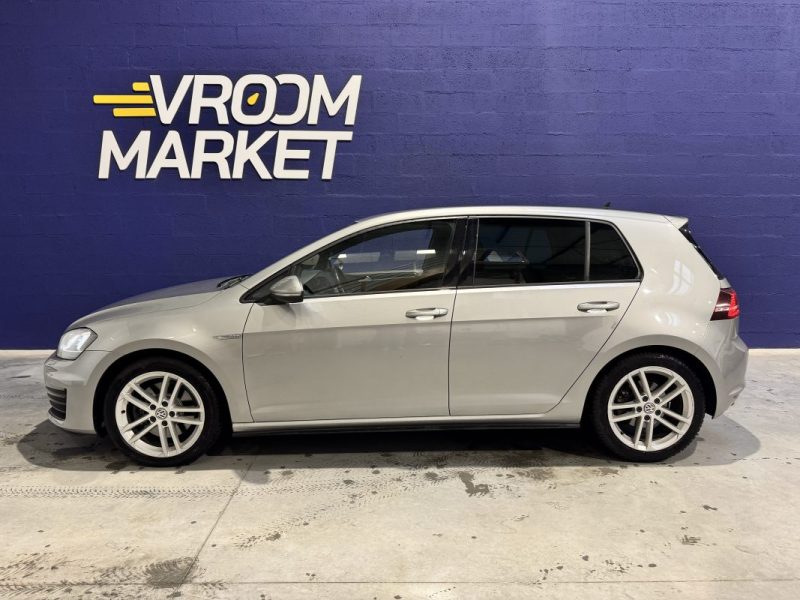 VOLKSWAGEN GOLF 2014