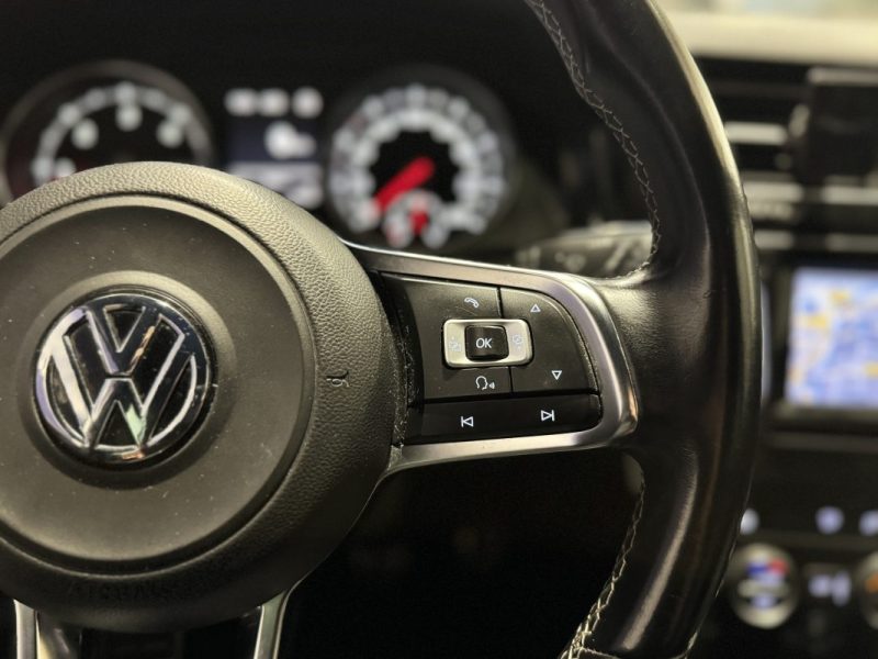 VOLKSWAGEN GOLF 2014