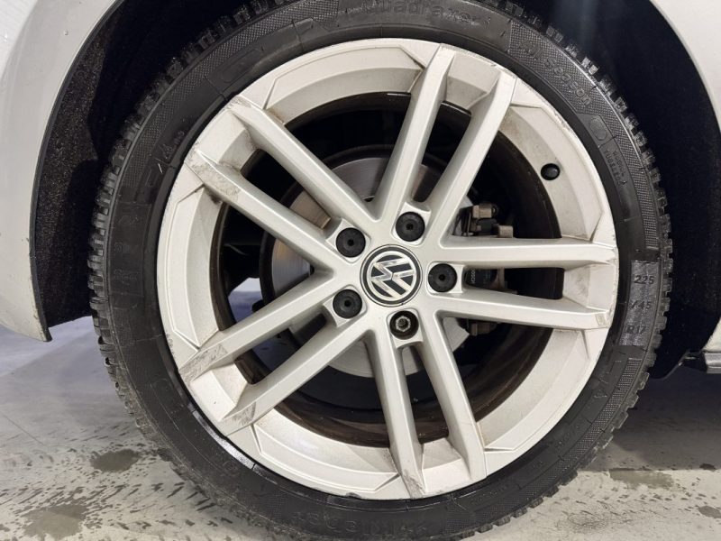 VOLKSWAGEN GOLF 2014