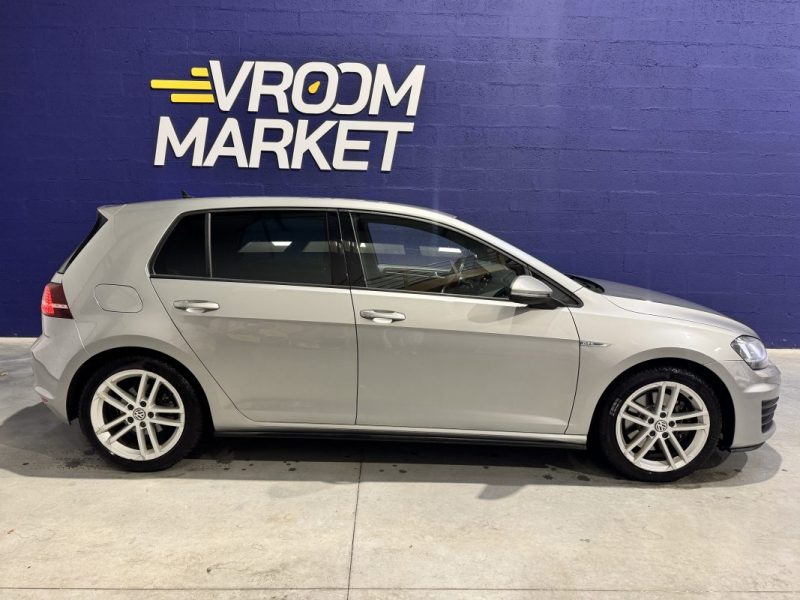 VOLKSWAGEN GOLF 2014