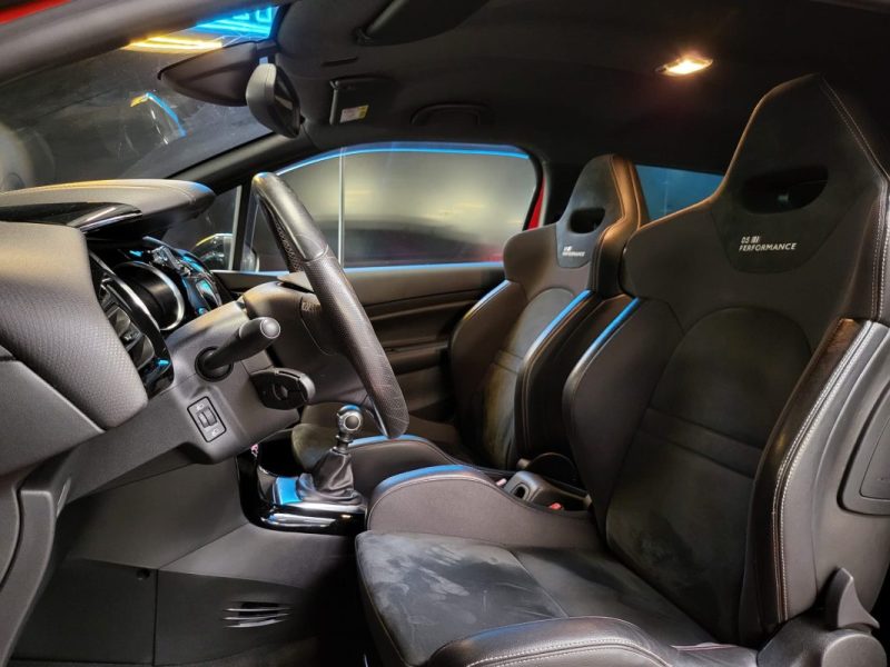 DS3 THP 208cv Performance /  camera de recul / suivi complet DS