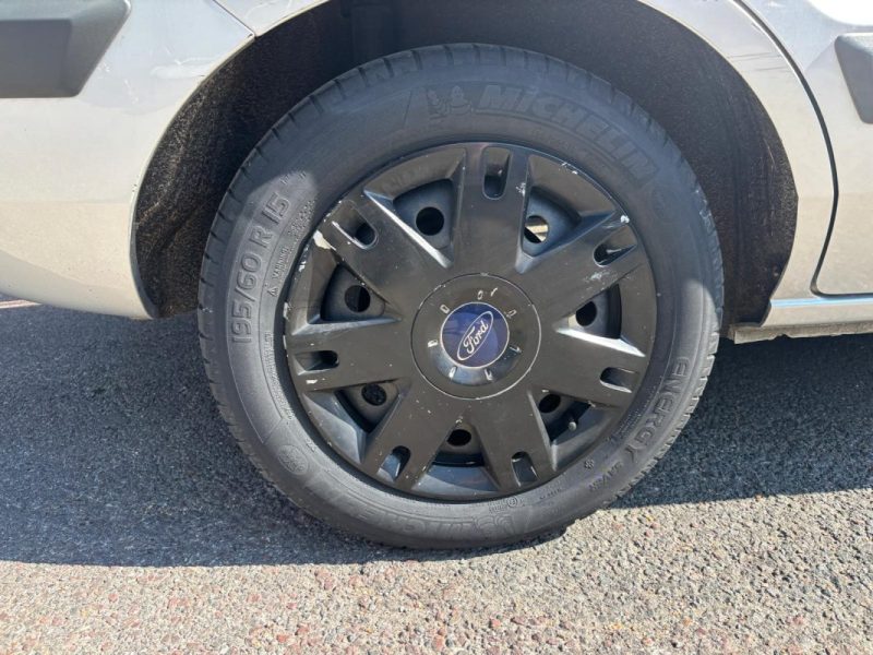 FORD FUSION 1.4 TDCI BREAL 68cv