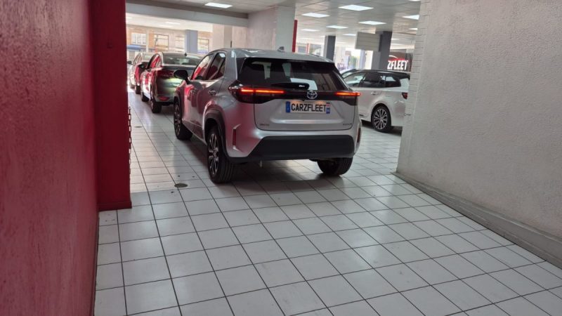 TOYOTA YARIS CROSS 2022