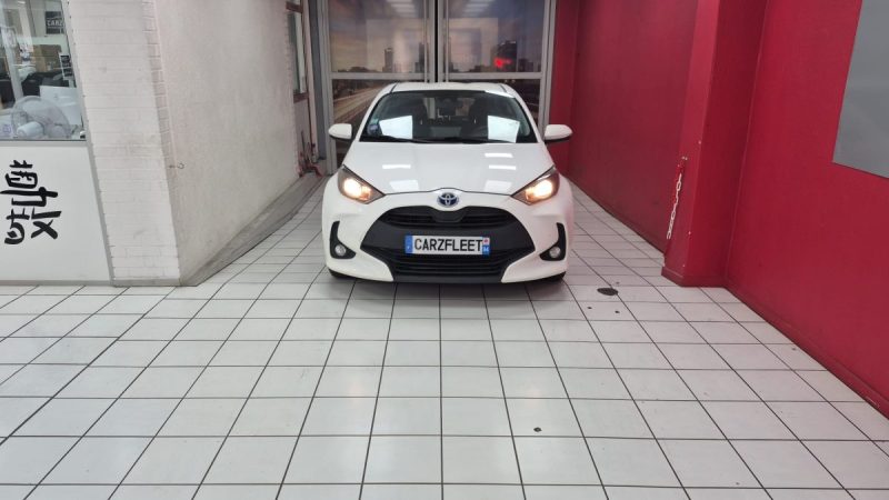 TOYOTA YARIS 116cv FRANCE BUSINESS HYBRIDE/1 ERE MAIN/TVA RECUPERABLE