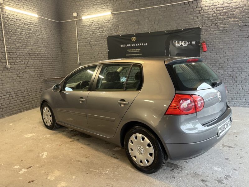 VOLKSWAGEN GOLF 2005