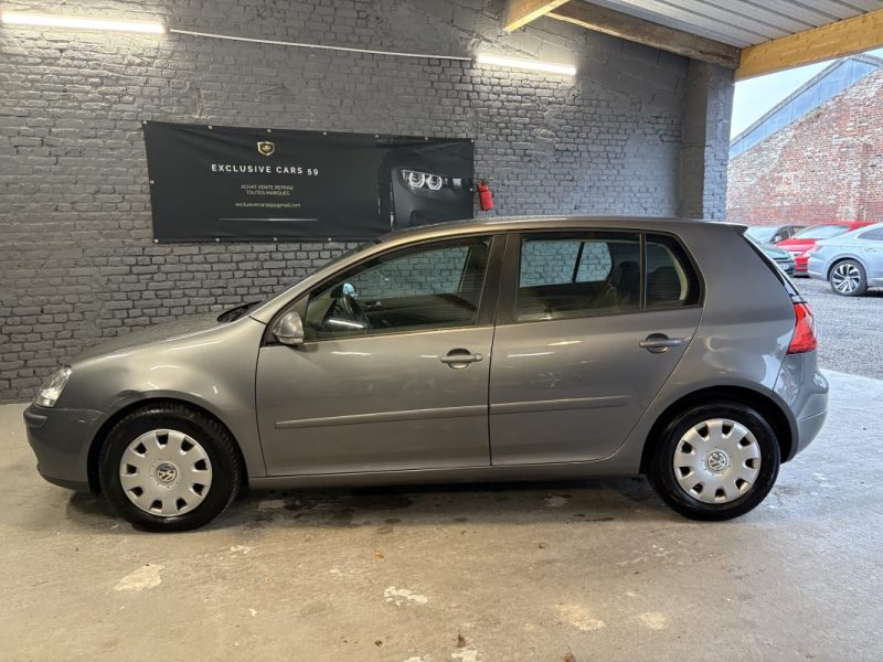 VOLKSWAGEN GOLF 2005