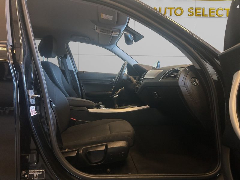 BMW SERIE 1 116i 1.5i