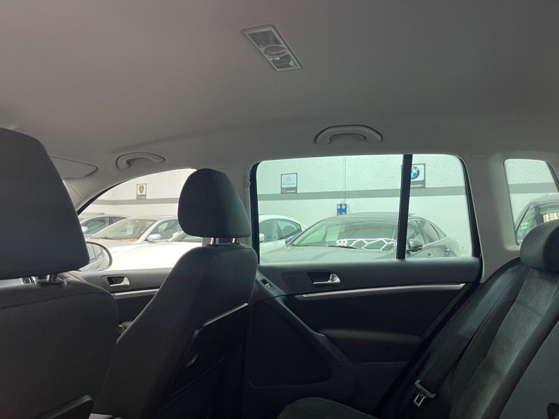 VOLKSWAGEN TIGUAN GARANTIE 12 MOIS 2.0 TDI 140ch BlueMotion SPORTLINE 4MOTION  2EME MAIN, SUPER ETAT