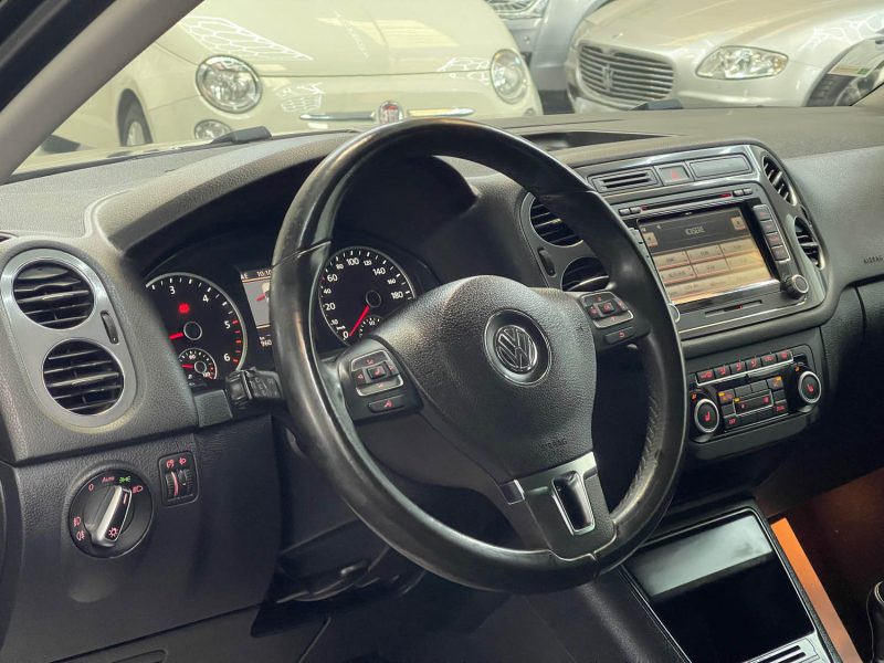 VOLKSWAGEN TIGUAN GARANTIE 12 MOIS 2.0 TDI 140ch BlueMotion SPORTLINE 4MOTION  2EME MAIN, SUPER ETAT