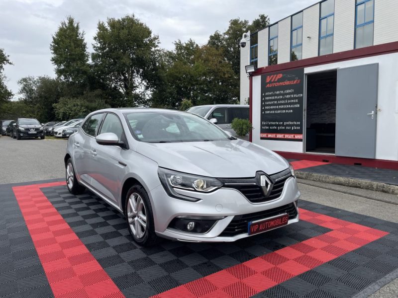 RENAULT MEGANE 2020
